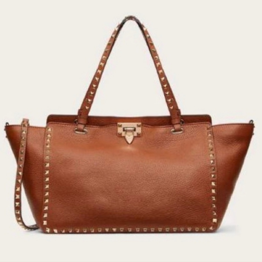 Valentino MEDIUM GRAINY CALFSKIN ROCKSTUD BAG